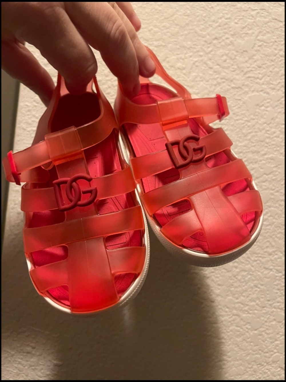 Toddler 7c Dolce and Gabbana sandals